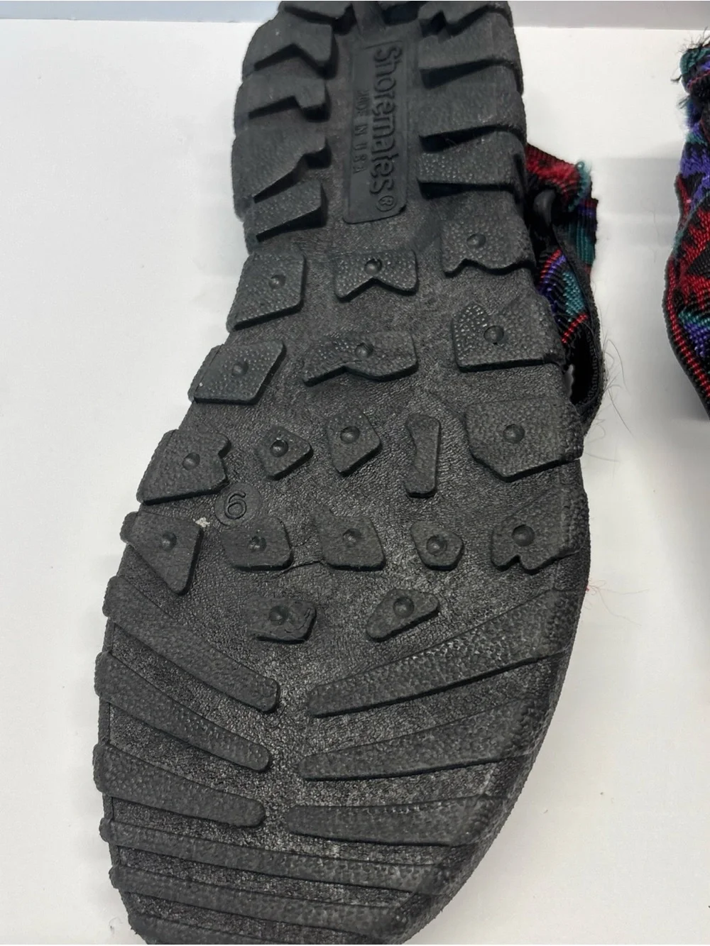 Men's Black shoremates Sandal with Multicolor Patterned Straps size 9